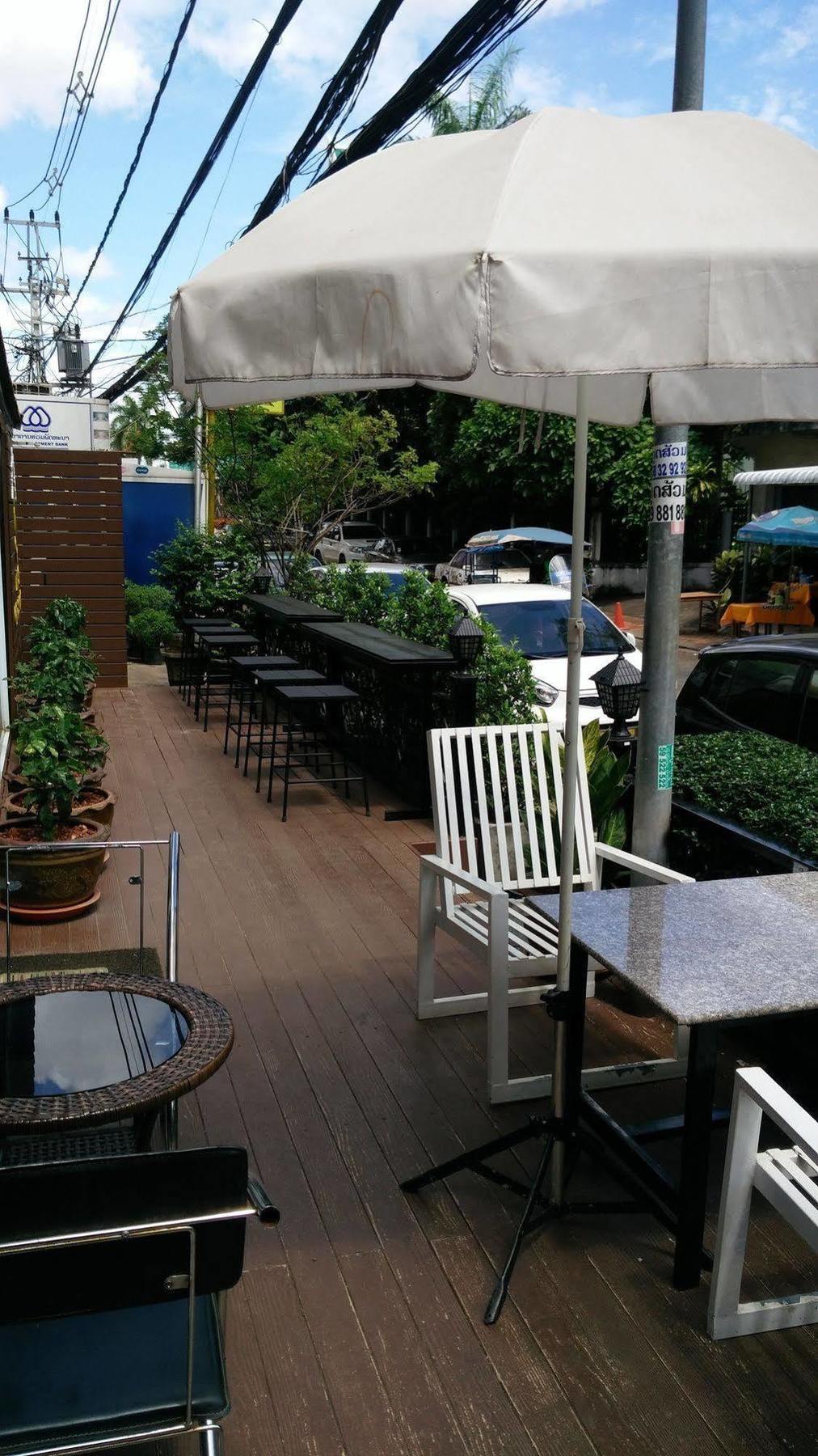米克斯欧克酒店 Ban Nongdouang 外观 照片